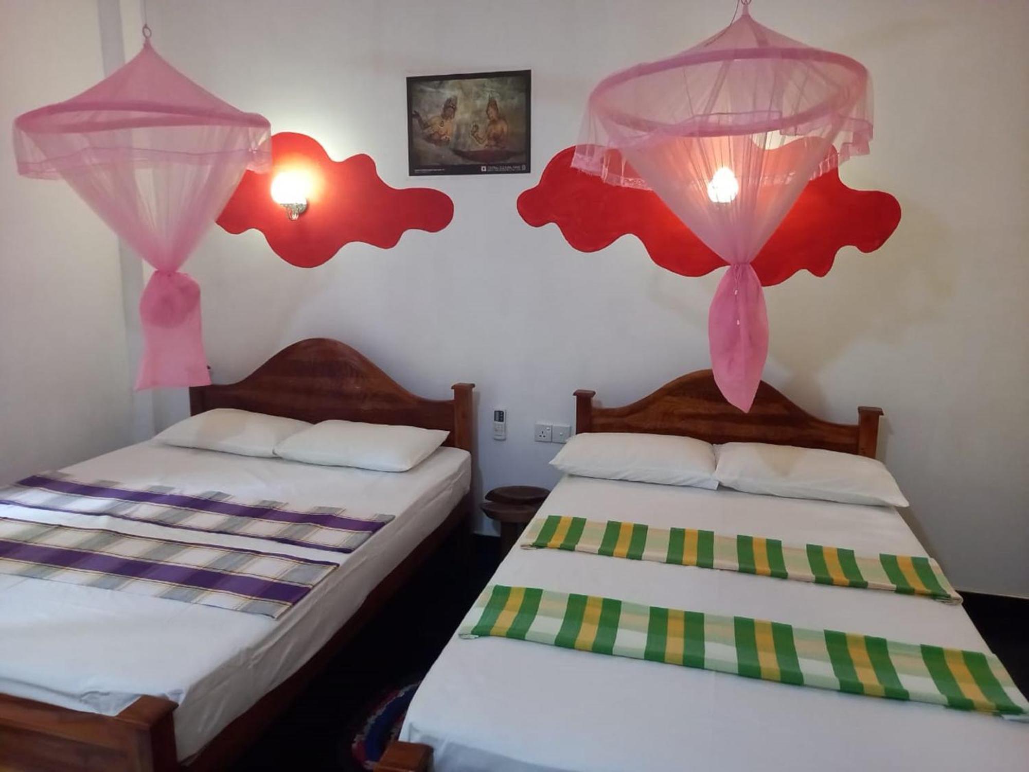 N S K Green Villa Szigirija Kültér fotó